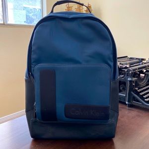 Calvin Klein Laptop backpack 17” tall. Dark Blue / Black